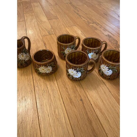 Made in Japan, 4 cups bamboo style with cream and sugar jars - Picture 1 of 7